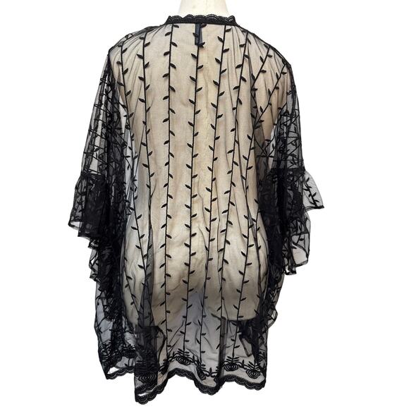 Torrid Black Lace Ruana Kimono Coverup Boho Plus One Size - Picture 3 of 4